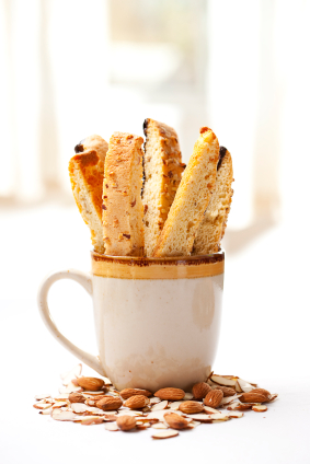 homemade almond biscotti